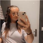 Patiente, envie d’apprendre et aime aider les autres. 
Disponible et flexible je serai m’adapter.
